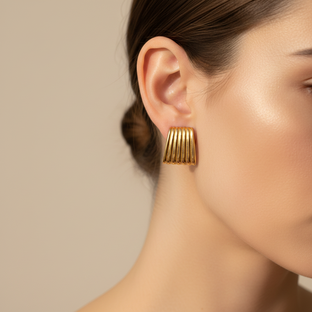Golden Fluted Muse Lifestyle
